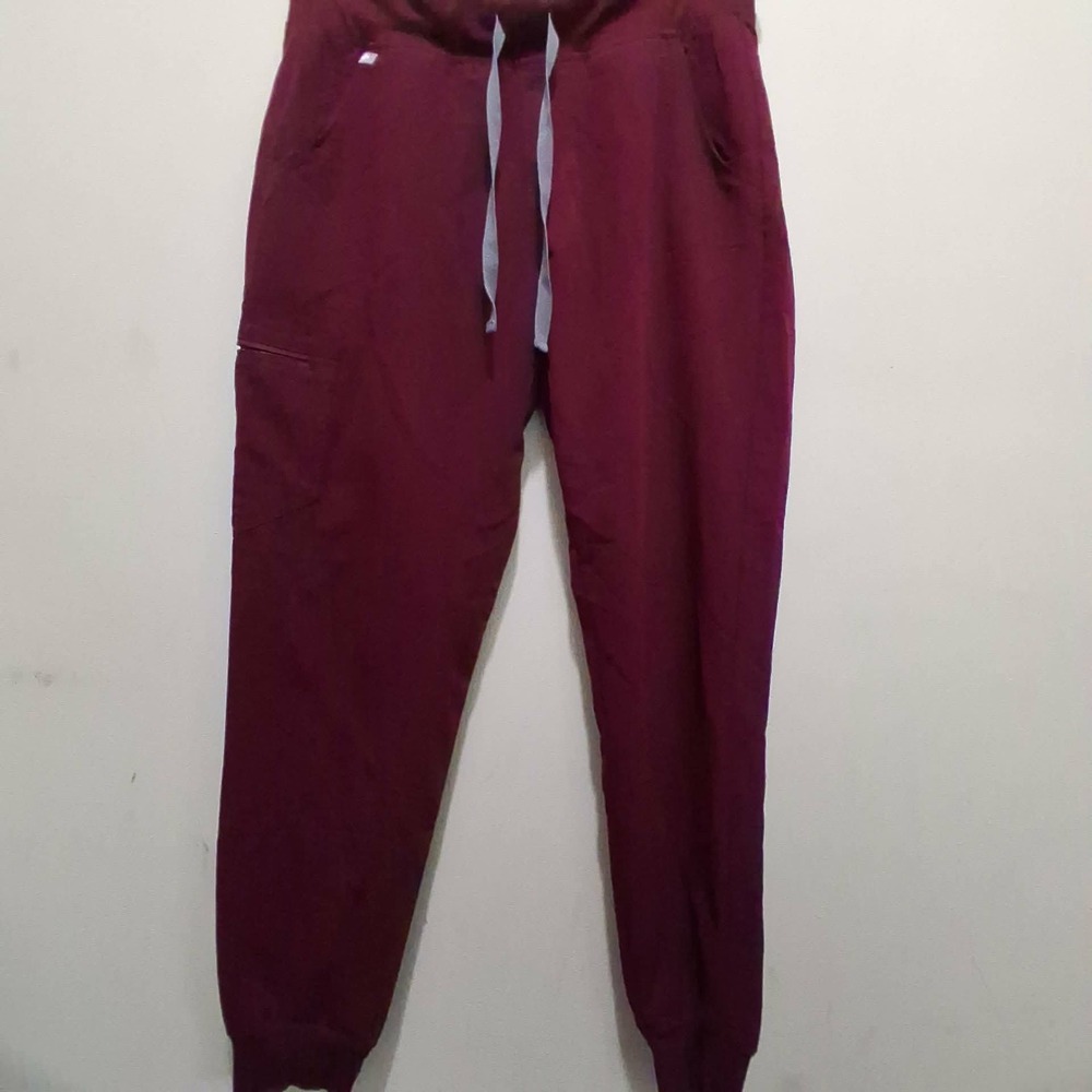 FIGS Zamora Jogger Scrub Pants Burgundy Maroon Womens‎ Medium W18SW2005